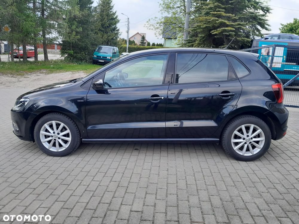 Volkswagen Polo 1.4 TDI Blue Motion Technology Lounge - 2