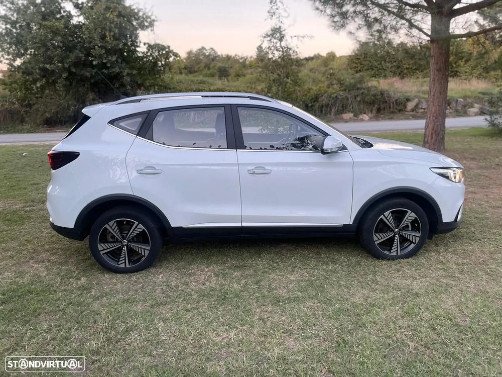 MG ZS Luxury - 30
