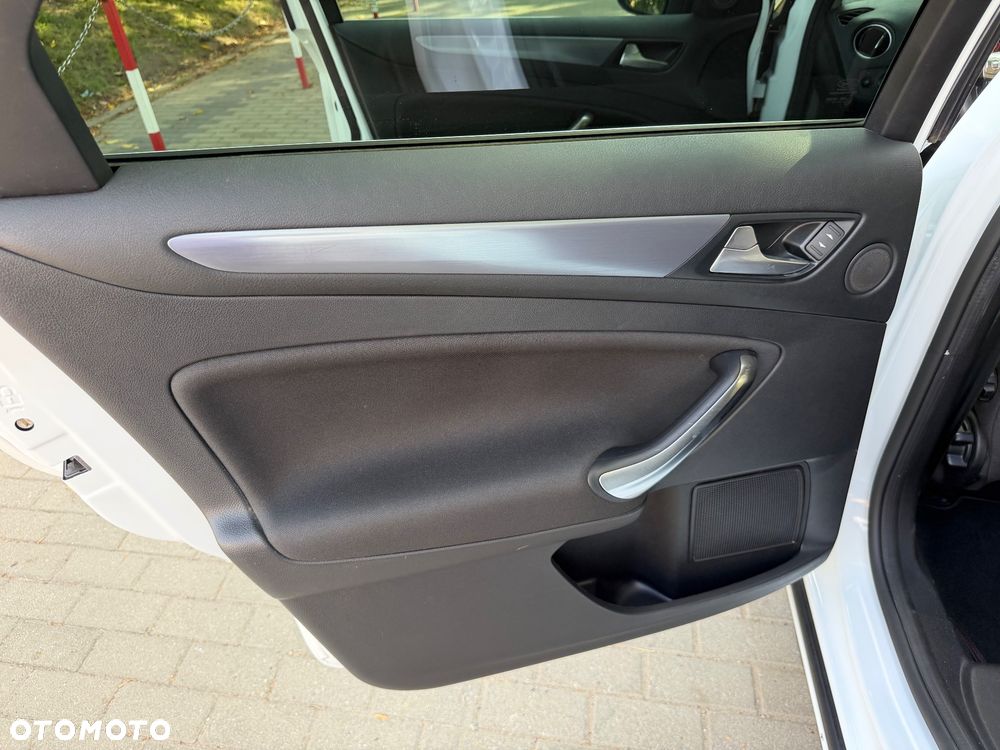 Ford Mondeo 2.0 TDCi Titanium X - 17