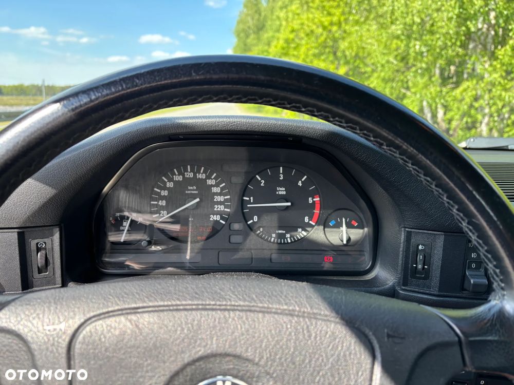 BMW Seria 5 525tds - 15