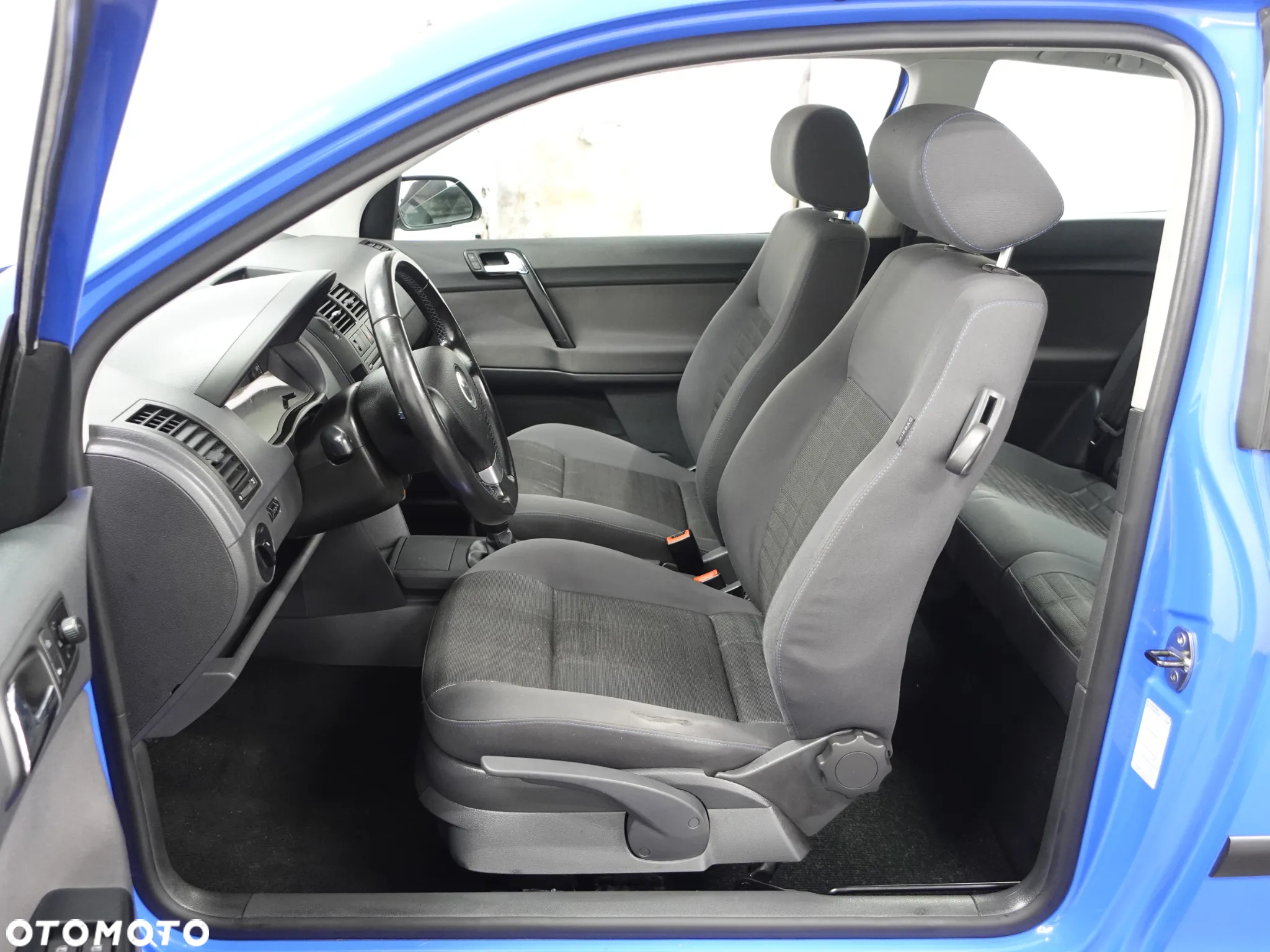 Volkswagen Polo 1.2 Tour - 23