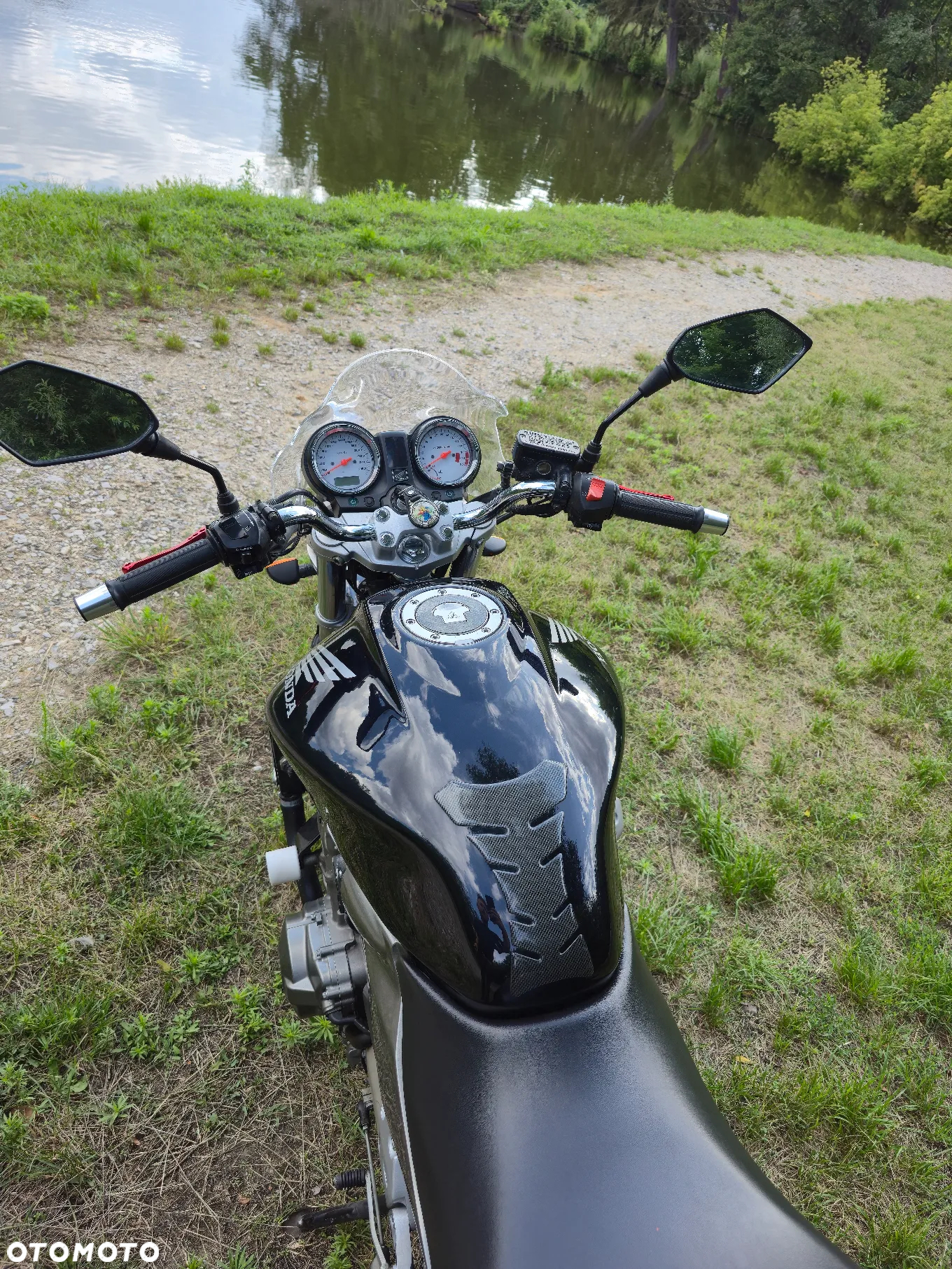 Honda Hornet - 9