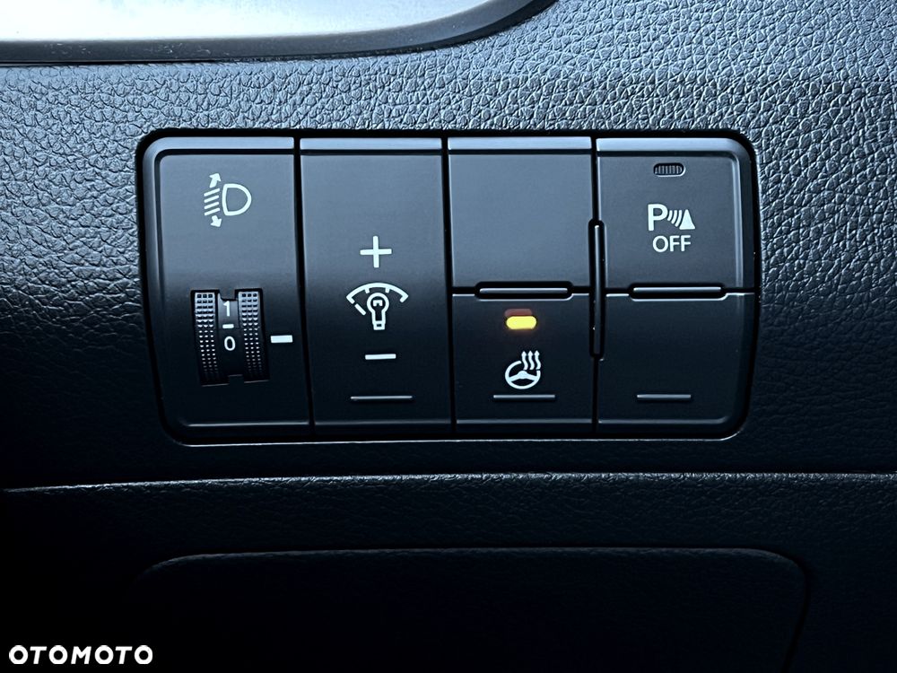 Hyundai i30 1.4 Fifa World Cup Edition - 26