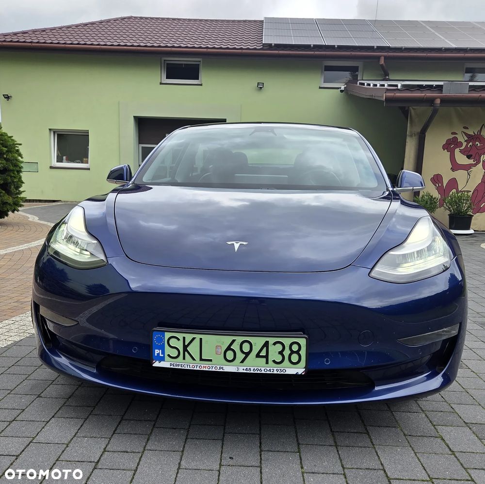 Tesla Model 3 Langstreckenbatterie Allradantrieb Dual Motor - 3
