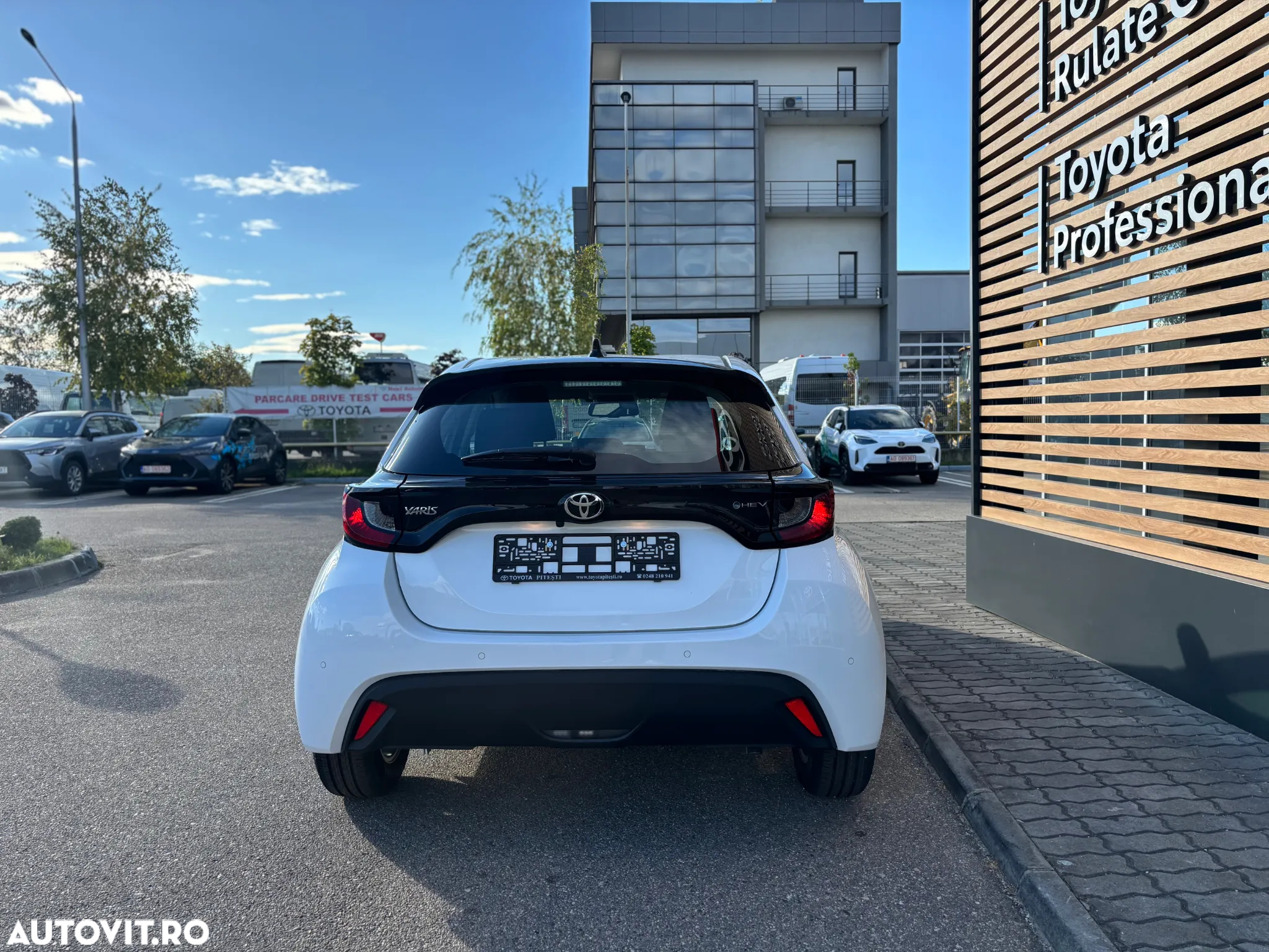 Toyota Yaris - 5