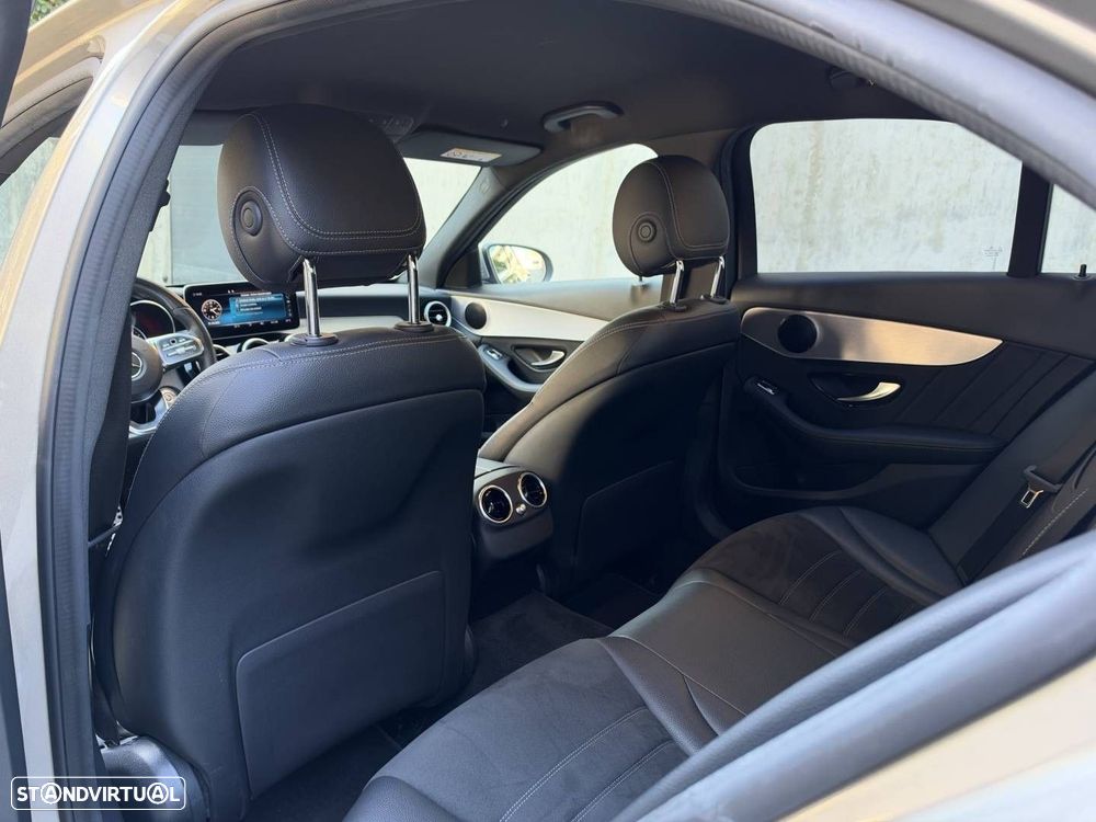 Mercedes-Benz C 300 de AMG Line - 15