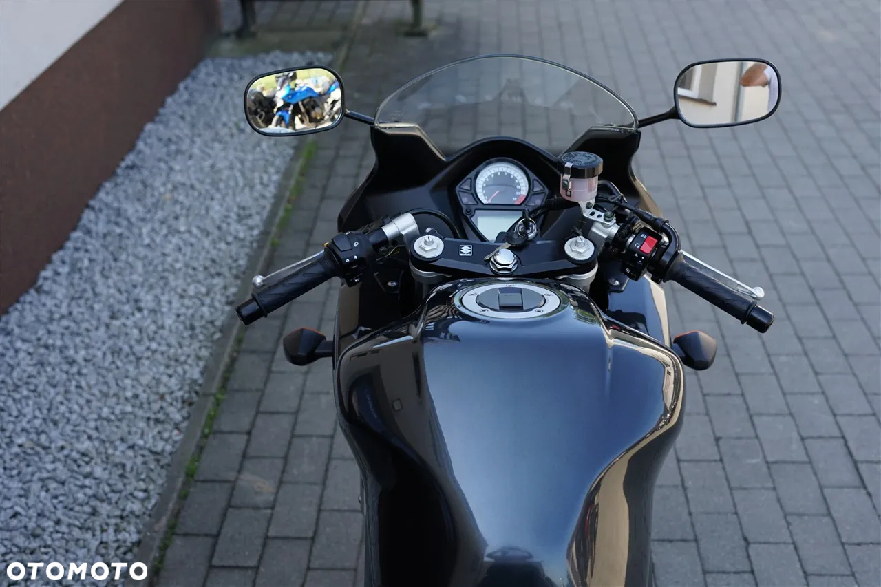 Suzuki SV - 15