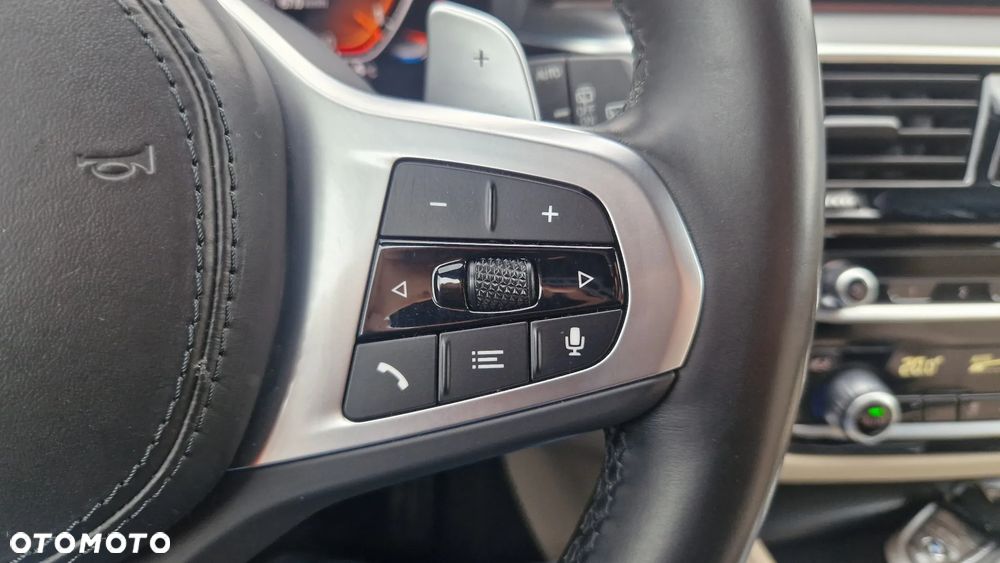 BMW Seria 5 520d MHEV Sport Line sport - 16