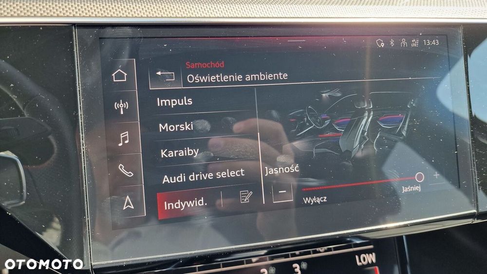 Audi Q8 - 30