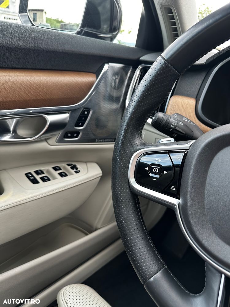 Volvo S90 D5 AWD Geartronic Inscription - 32