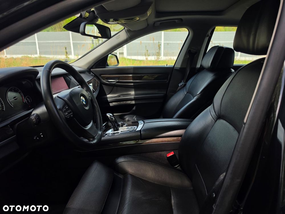 BMW Seria 7 730d Blue Performance - 9