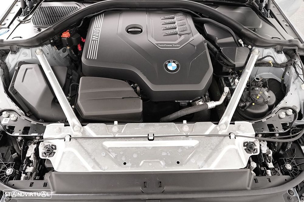 BMW 420 Gran Coupé i Pack Desportivo M Auto - 24