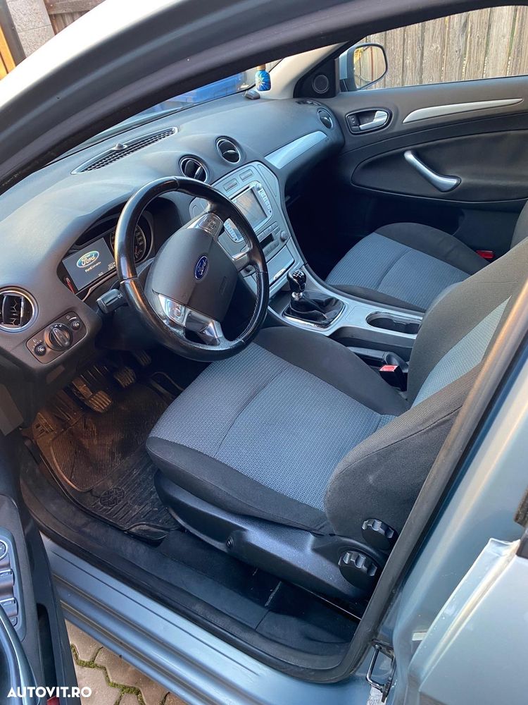 Ford Mondeo 1.8 TDCi Ambiente - 7