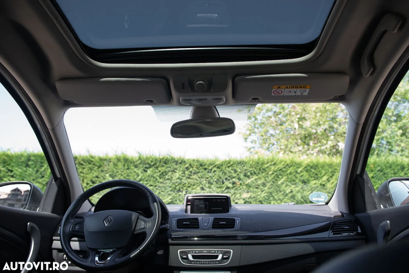 Renault Megane ENERGY dCi 130 BOSE EDITION - 14