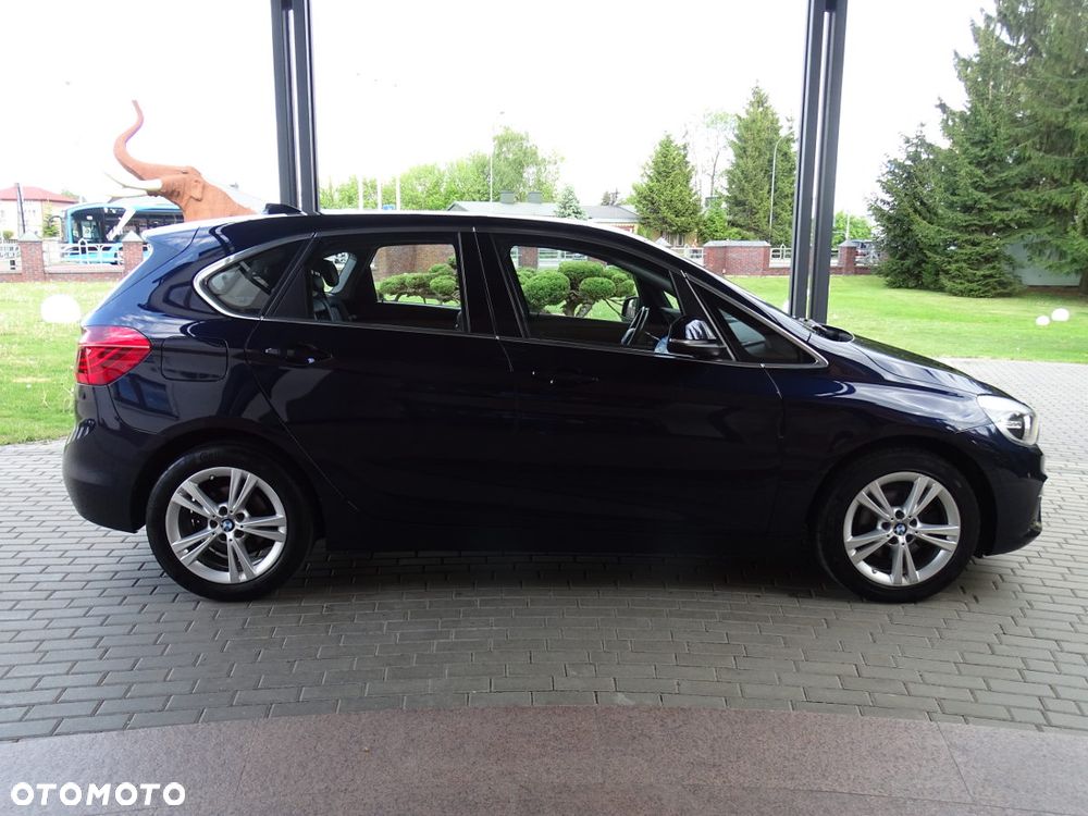 BMW Seria 2 216d Luxury Line - 4