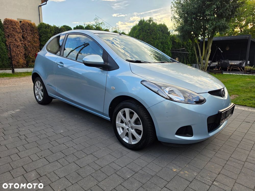 Mazda 2 - 4
