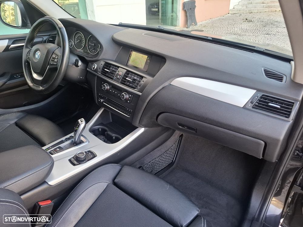 BMW X3 18 d sDrive Auto - 43
