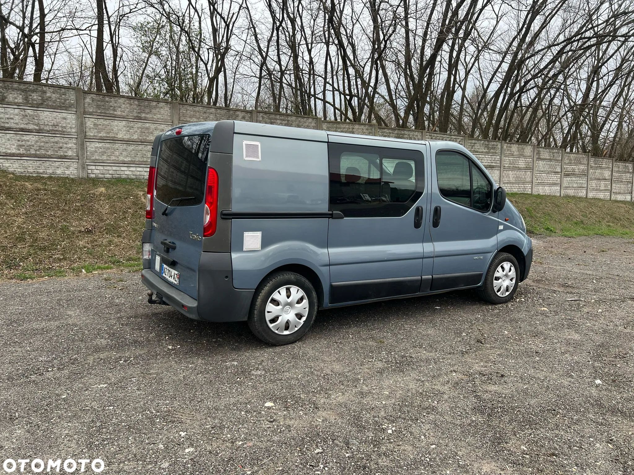Renault Trafic - 1