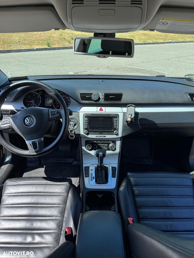 Volkswagen Passat 2.0 TDI Comfortline DPF DSG - 11