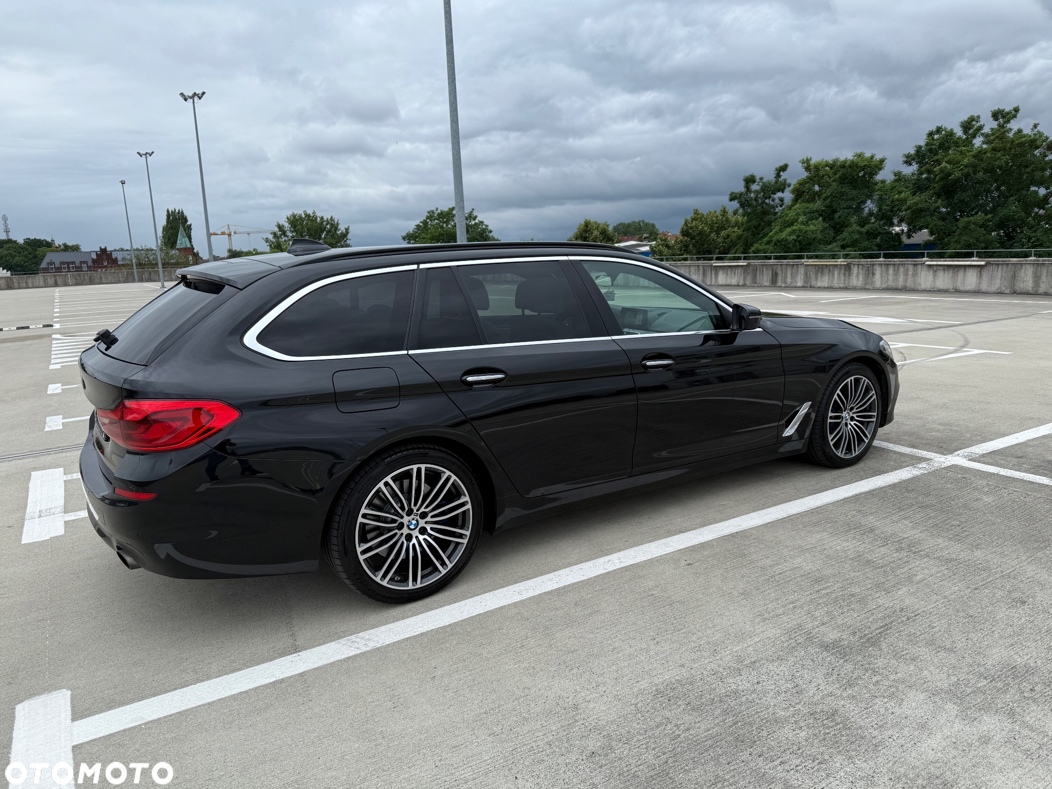 BMW Seria 5 520d Touring - 3
