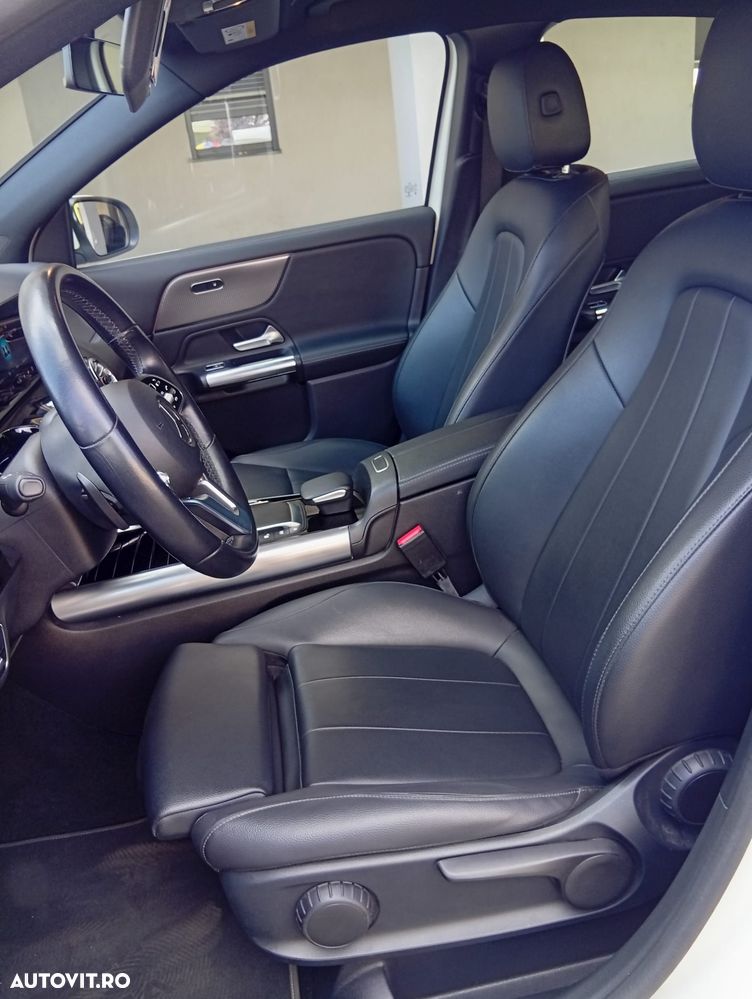 Mercedes-Benz GLA - 5
