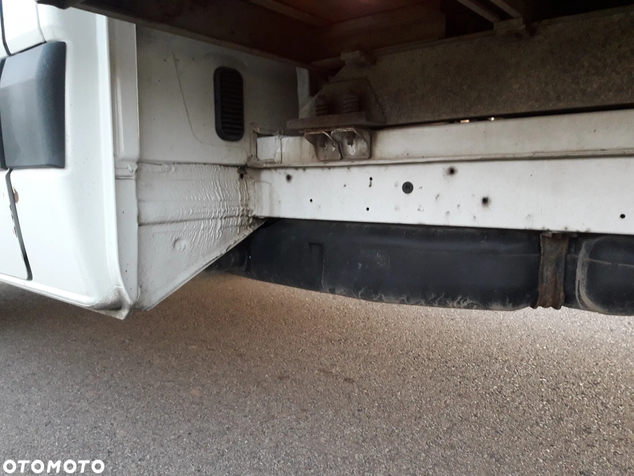 Mercedes-Benz Sprinter - 16