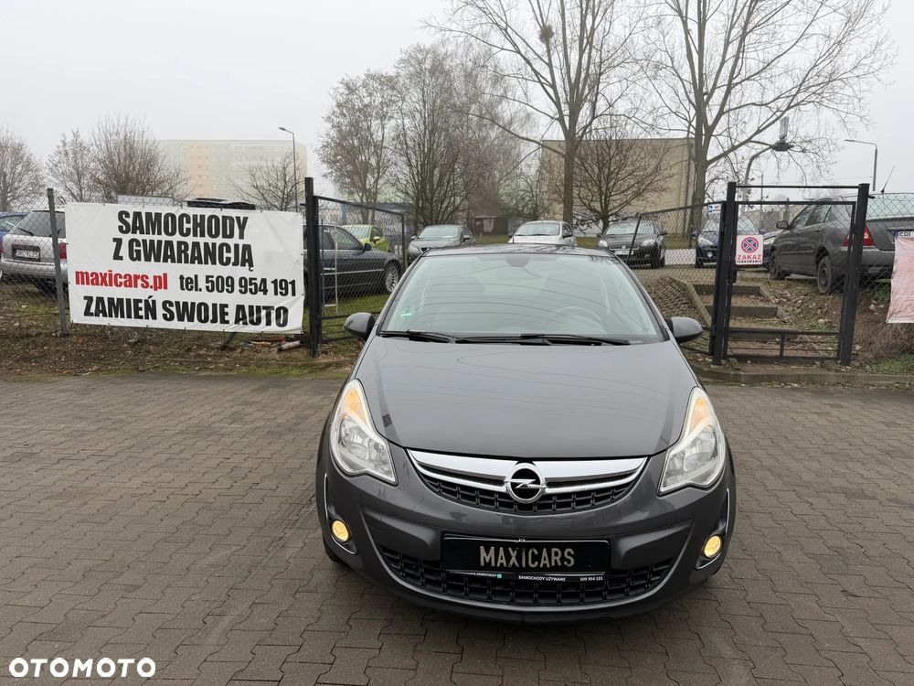 Opel Corsa 1.4 16V Cosmo - 19