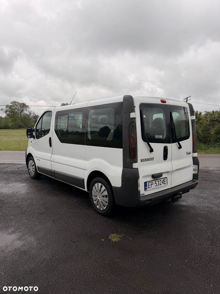 Renault Trafic 1.9 dCi Passenger Privilège - 12