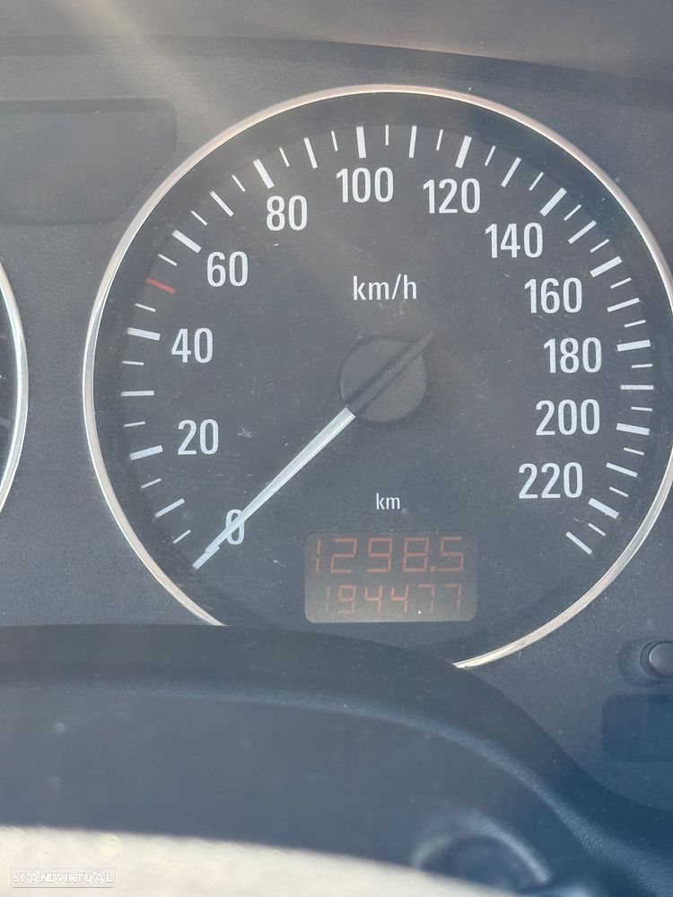 Opel Astra 1.4 Sport - 10