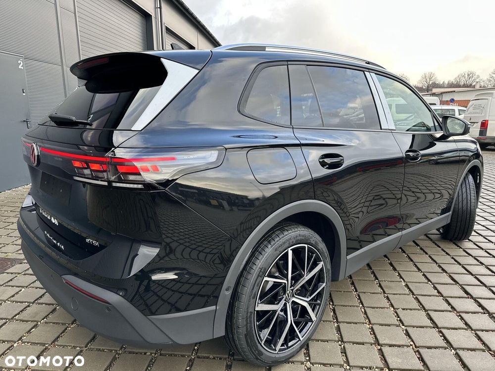 Volkswagen Tiguan - 21