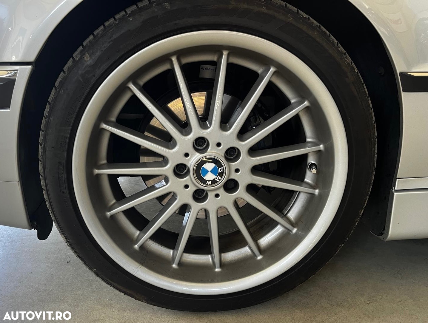 BMW Seria 7 730dA - 28