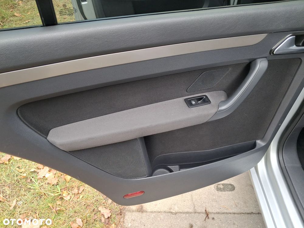 Volkswagen Touran 1.9 TDI - 18