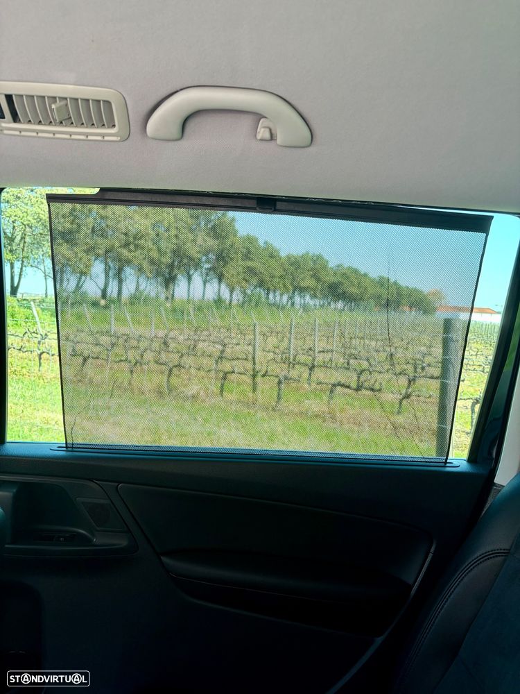 VW Sharan 2.0 TDI Blue Highline DSG - 13