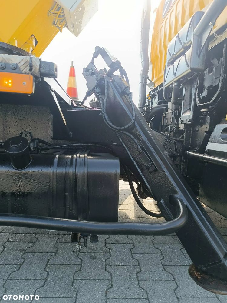 Nissan Cabstar - 16