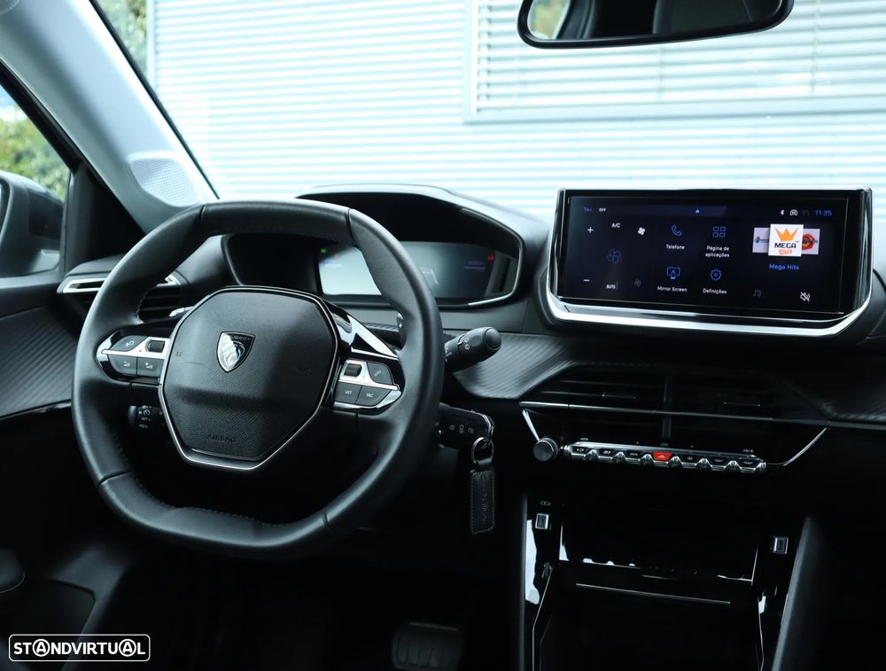 Peugeot 208 1.2 Hybrid Allure e-DCS6 - 30