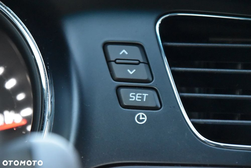 Kia Ceed 1.6 GDI DCT Platinum Edition - 34