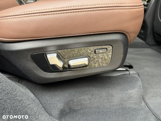 BMW X7 - 31