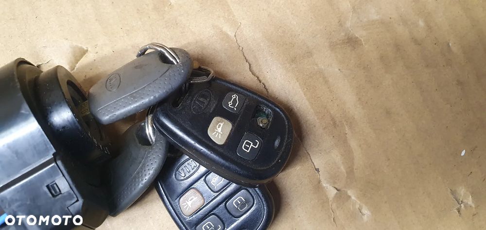 Stacyjka kluczyk kluczyki Kia Sorento I - 8