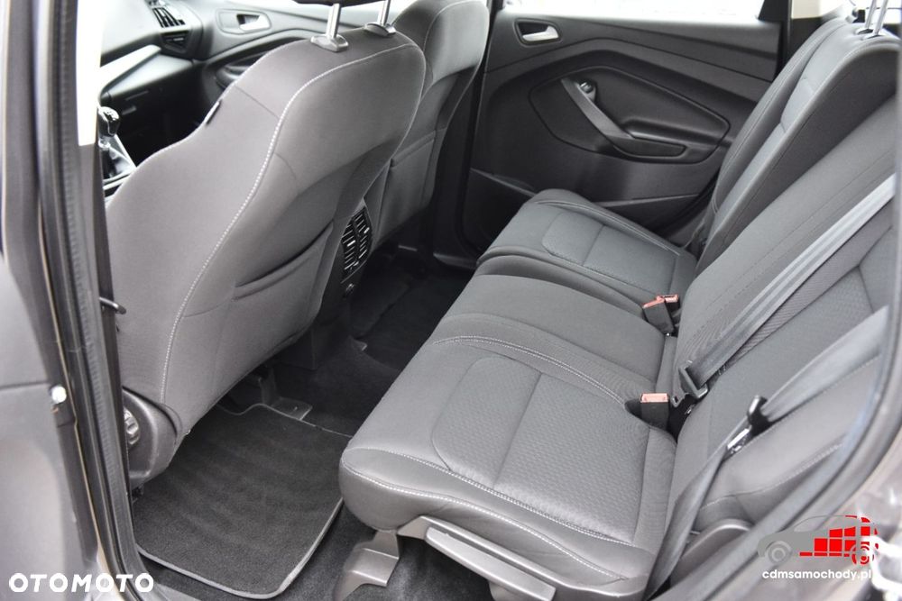 Ford Kuga - 18