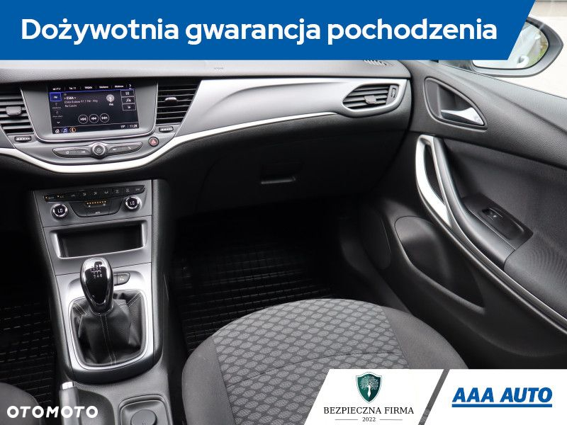 Opel Astra - 9