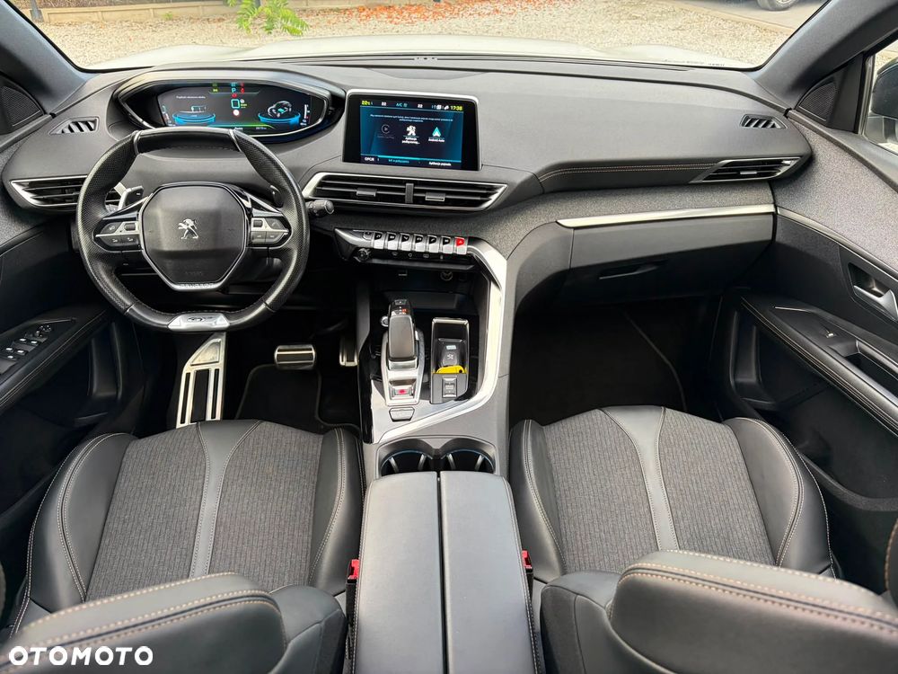 Peugeot 3008 1.6 PureTech HYbrid4 GT Line S&S EAT8 - 20