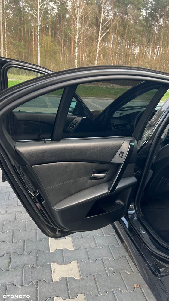 BMW Seria 5 - 12