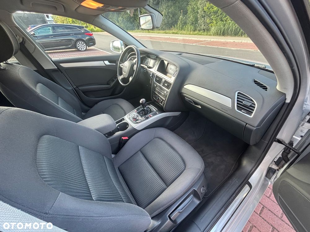 Audi A4 Avant 2.0 TDI - 13
