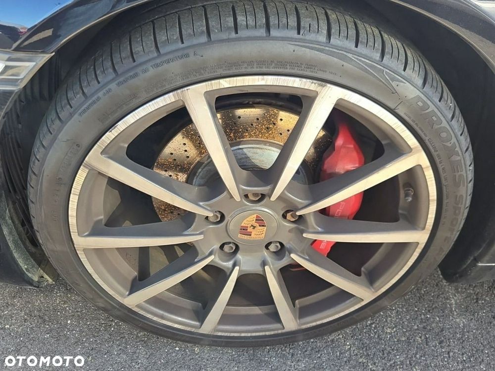 Porsche 911 Carrera S PDK - 13