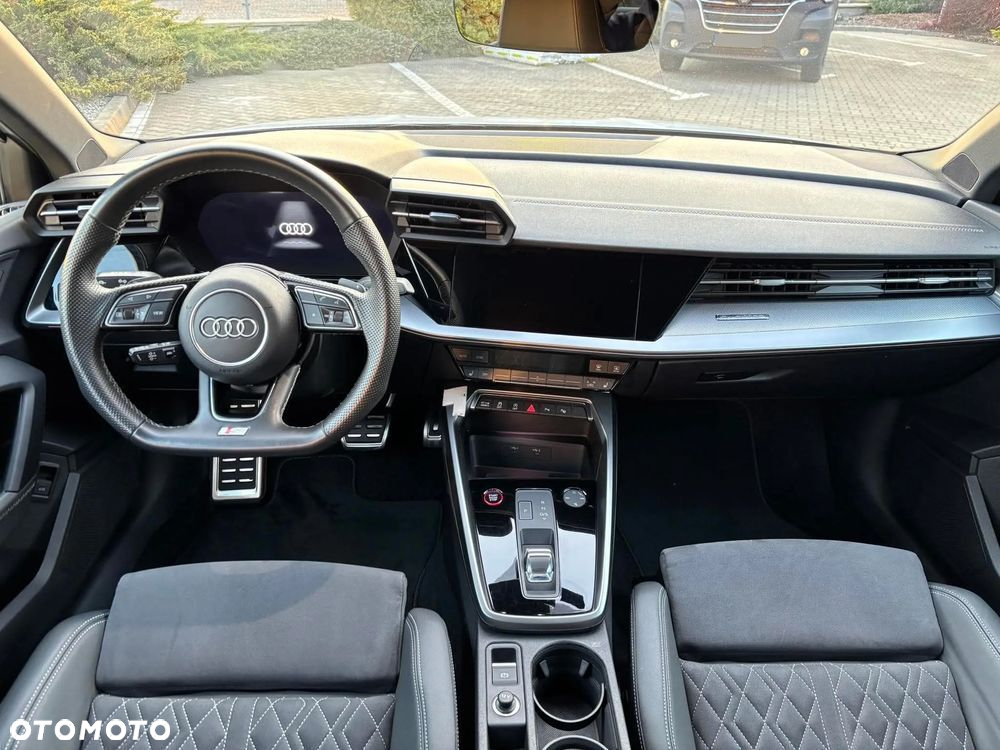 Audi S3 TFSI Quattro S tronic - 11