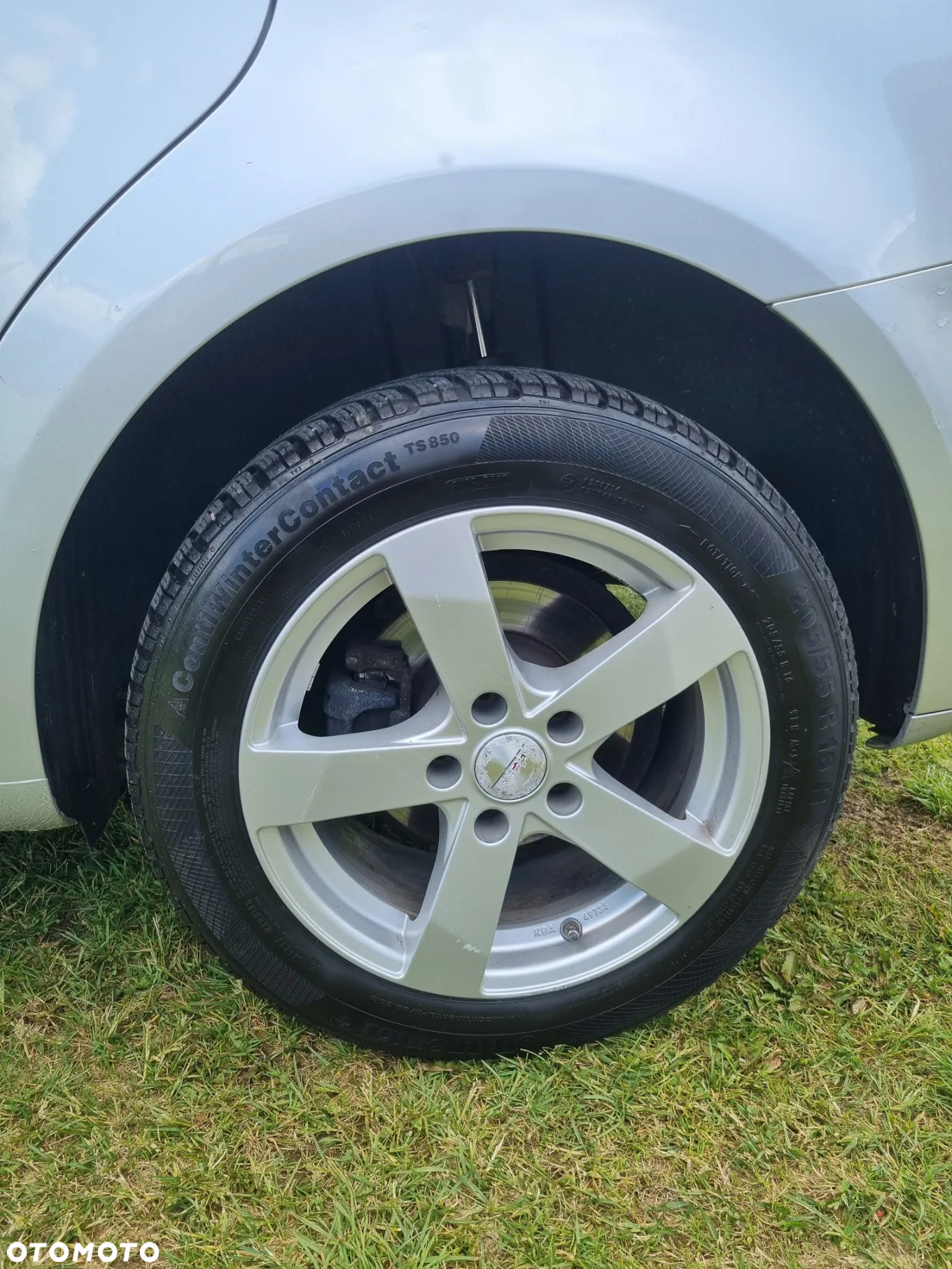Volkswagen Touran 1.6 TDI DPF BlueMot Comfortline - 15