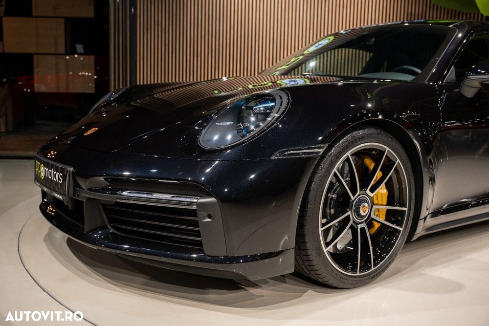 Porsche 992 TURBO S - 11