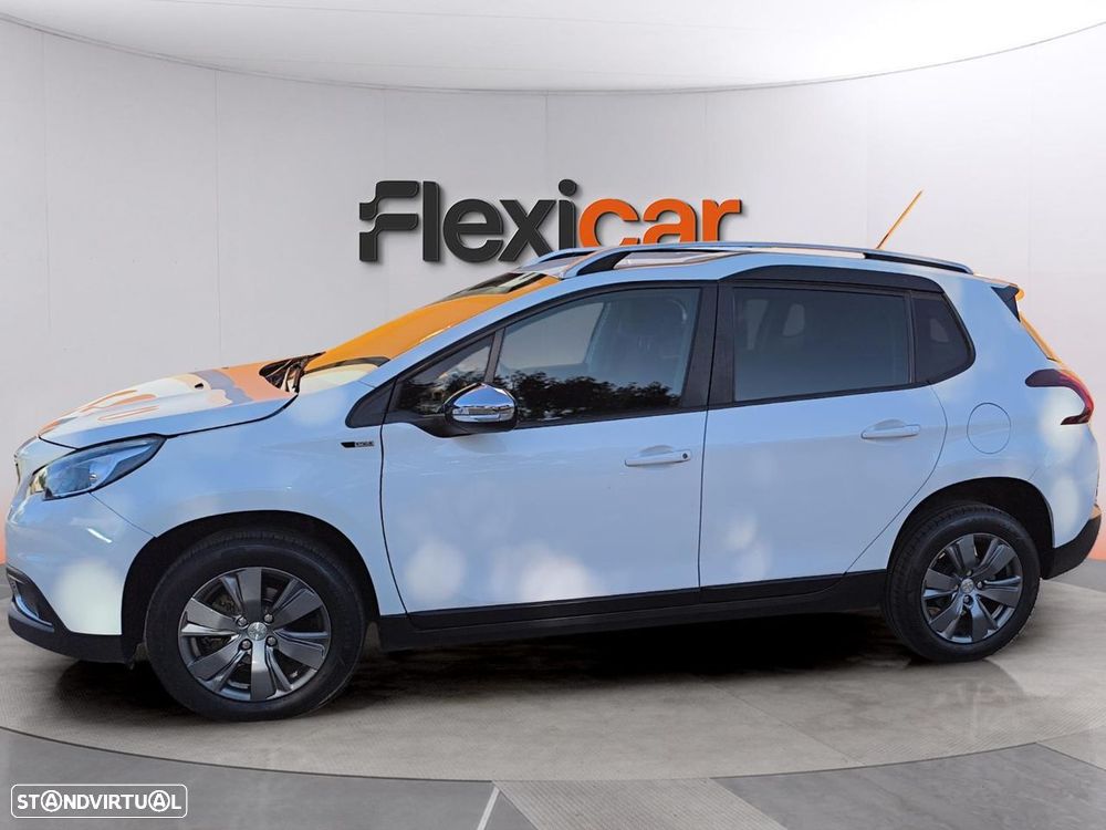 Peugeot 2008 1.2 PureTech Style - 4