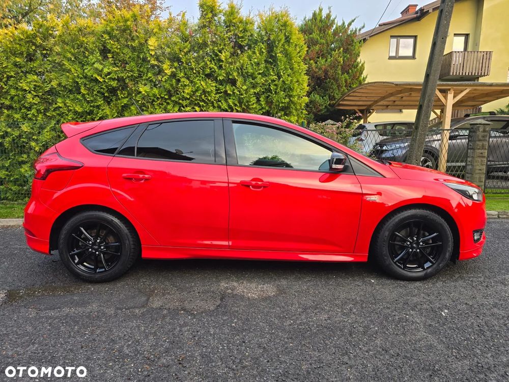 Ford Focus 1.0 EcoBoost STart-Stopp-System ST-LINE X - 14