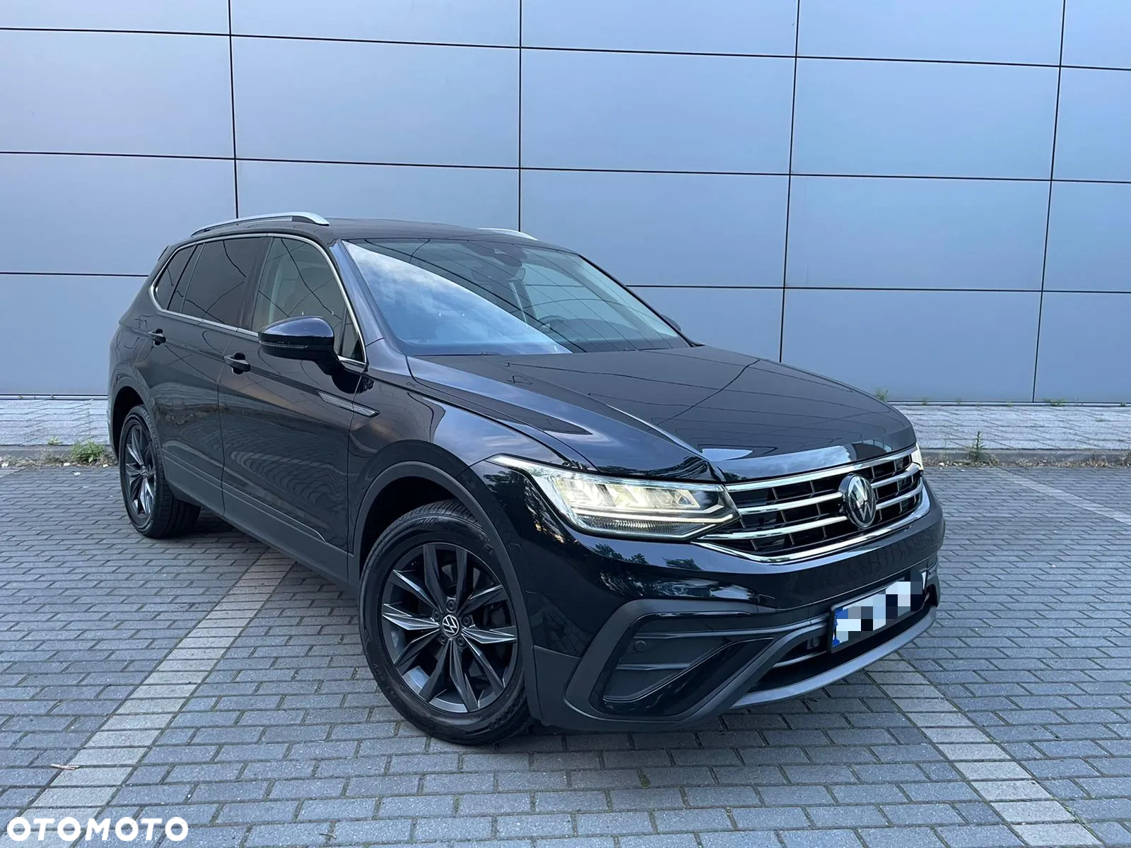Volkswagen Tiguan 2.0 TSI 4Motion DSG OPF Comfortline - 3